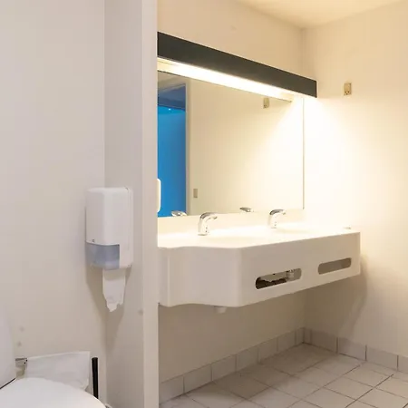 بيت شباب Danhostel *