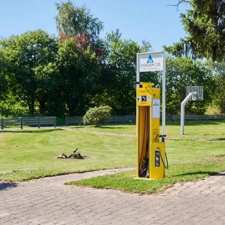 Danhostel אכסניה וייל